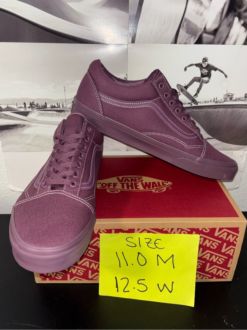 Vans Old Skool sz 11.0 Men’s 12.5 Women’s